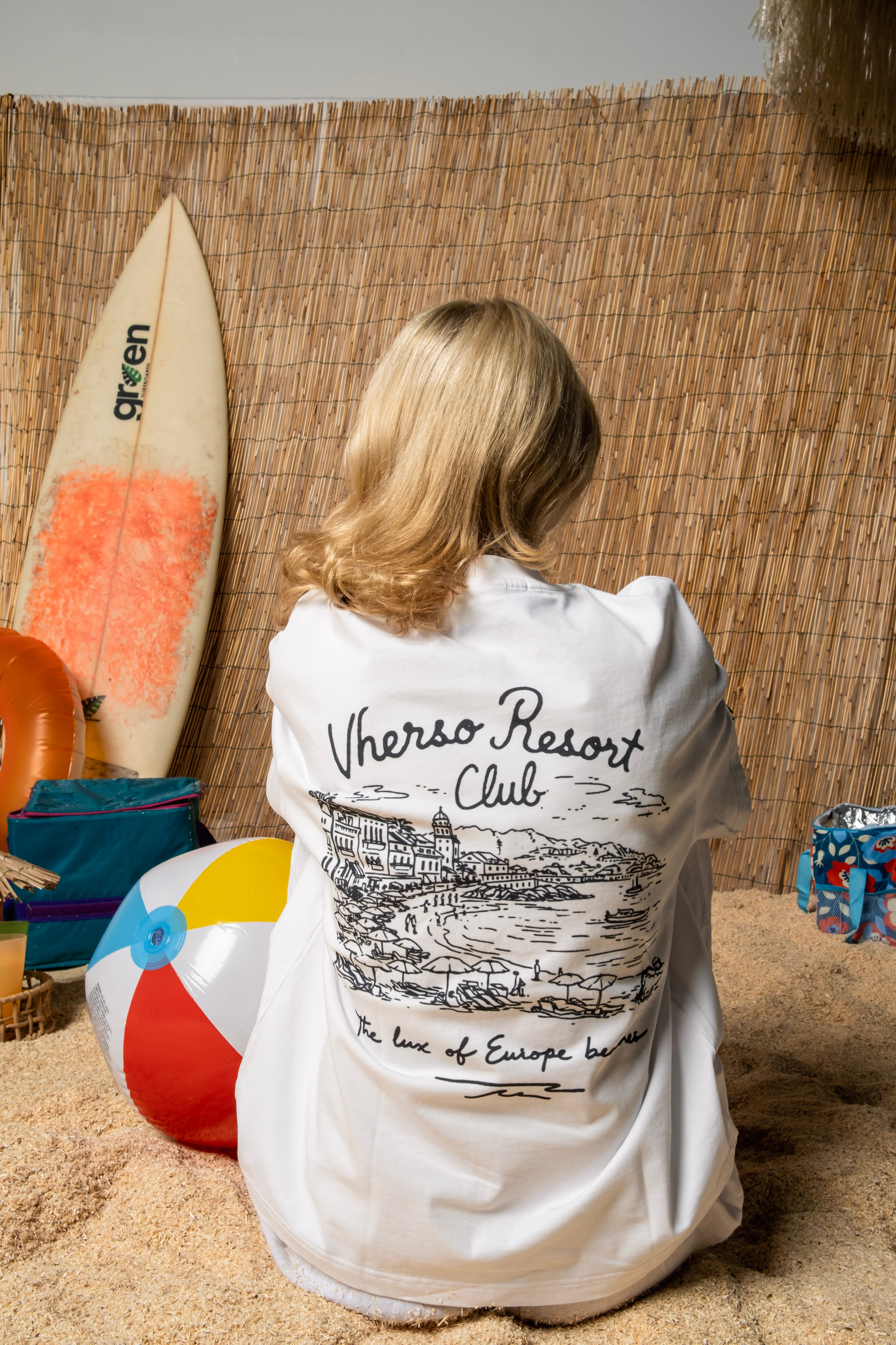 VHERSO RESORT CLUB TEE